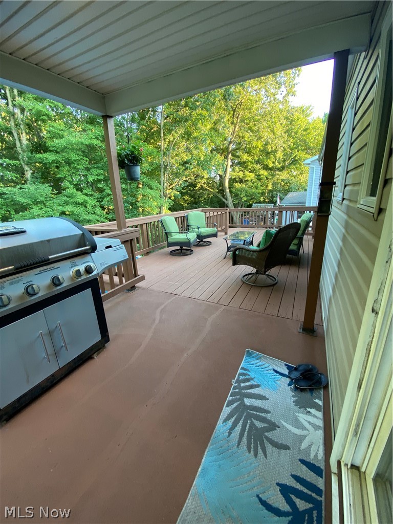 91 Hillview Drive Property Photo 21
