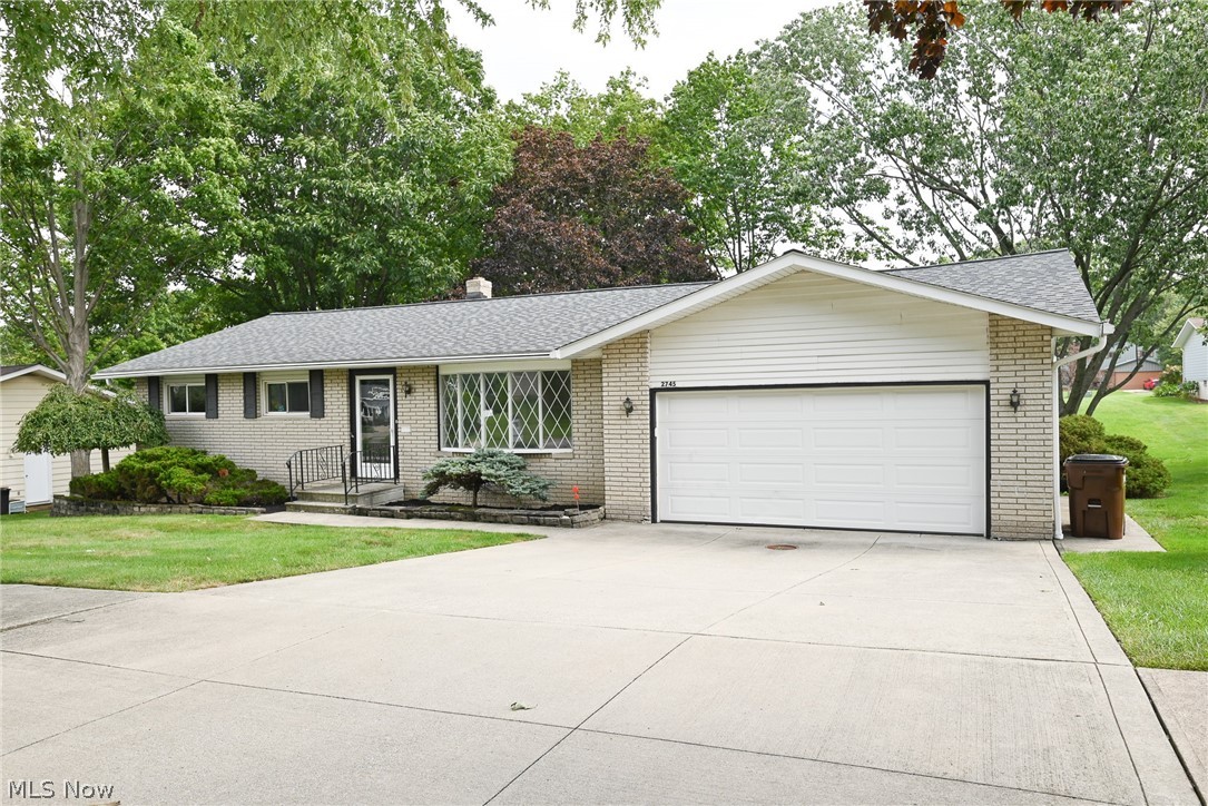 2745 Brian Drive Property Photo