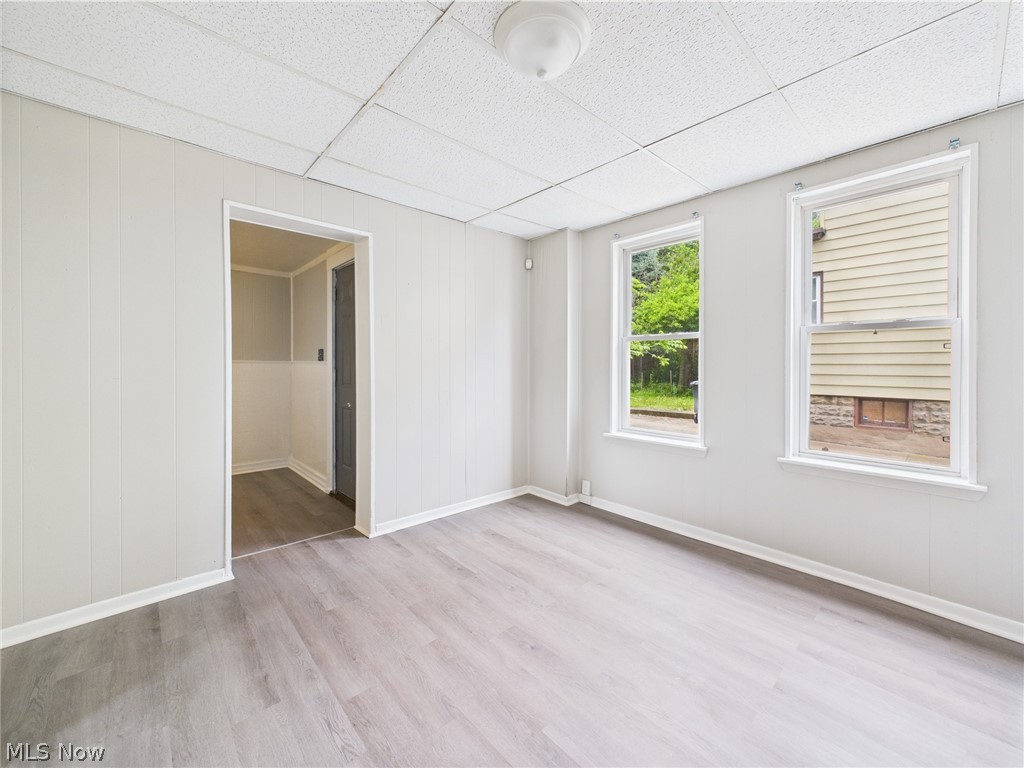 448 E Voris Street Property Photo 10