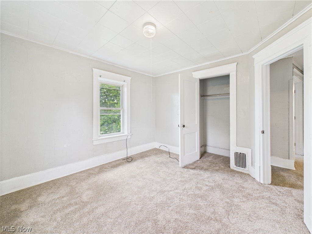 448 E Voris Street Property Photo 23