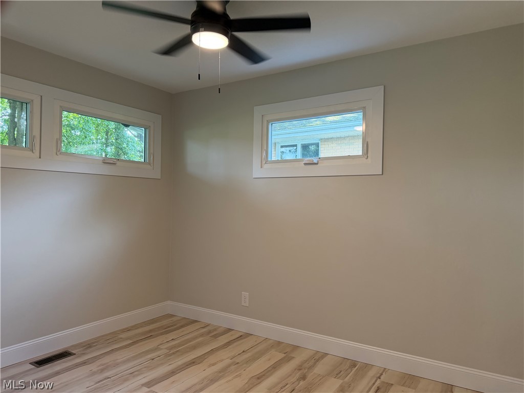 447 Catherine Street Property Photo 22
