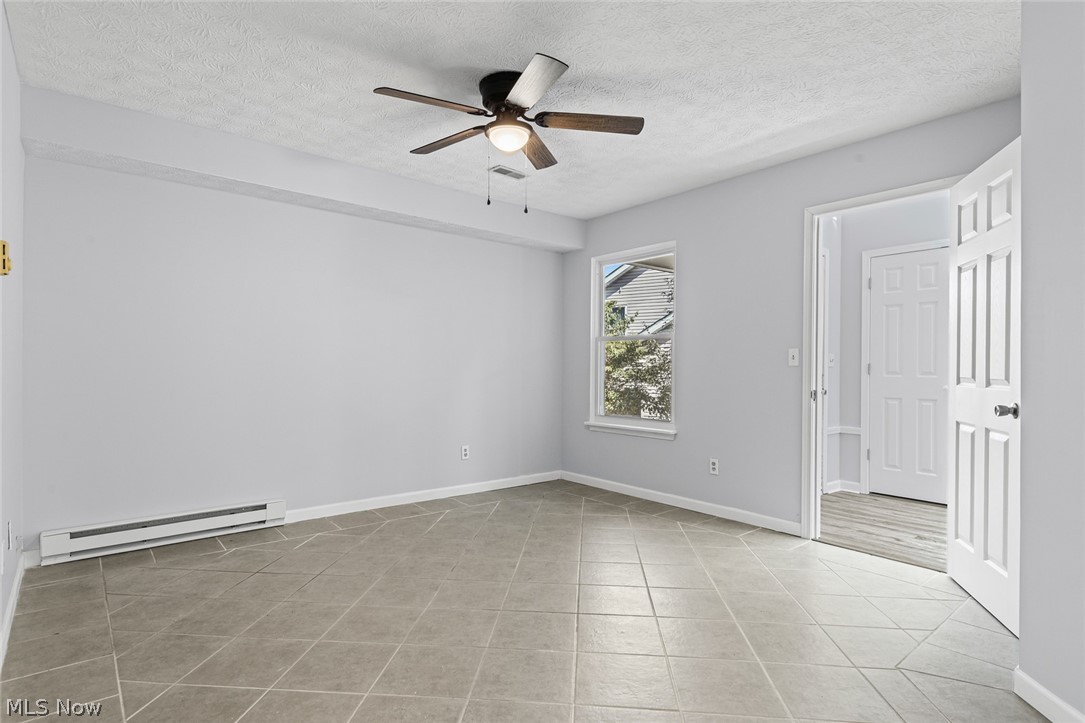 569 Hilltop Terrace Property Photo 19