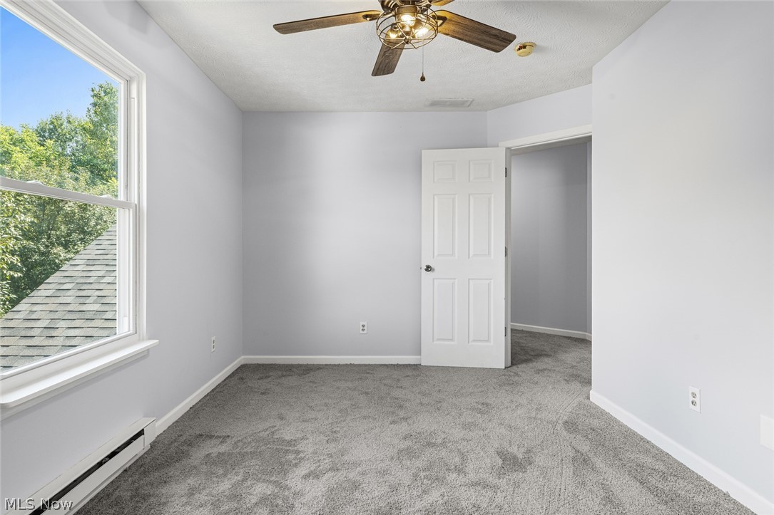 569 Hilltop Terrace Property Photo 39
