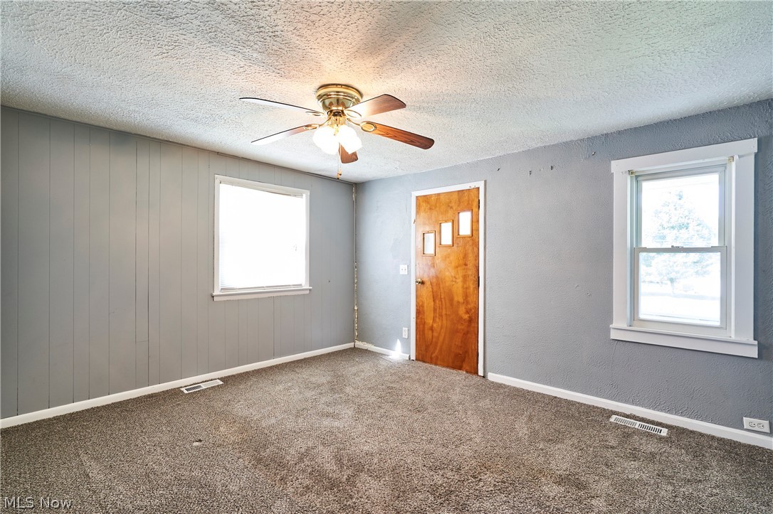 4293 Summit Road Property Photo 12