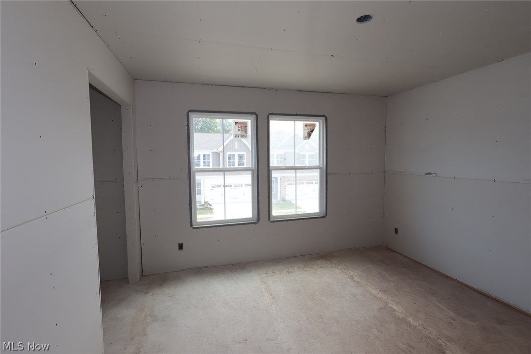 5090 Shepherds Glen Property Photo 7