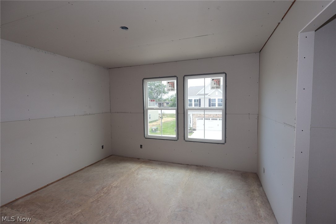 5090 Shepherds Glen Property Photo 8