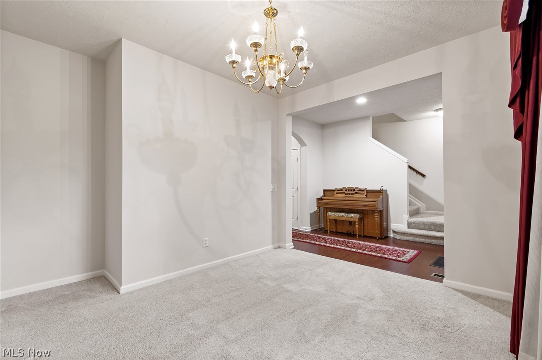 4435 Bentley Drive Property Photo 18