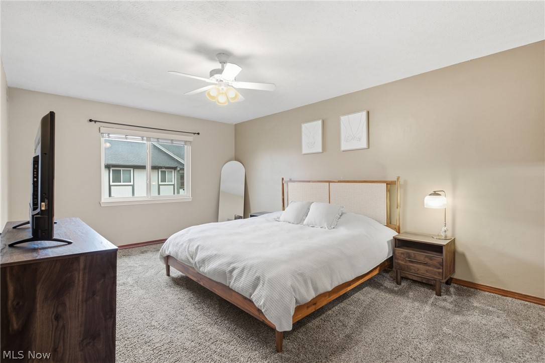 8982 Portage Pointe Drive E Property Photo 21