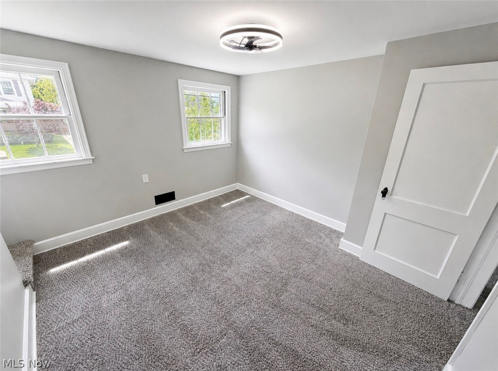 457 Taylor Street Property Photo 9