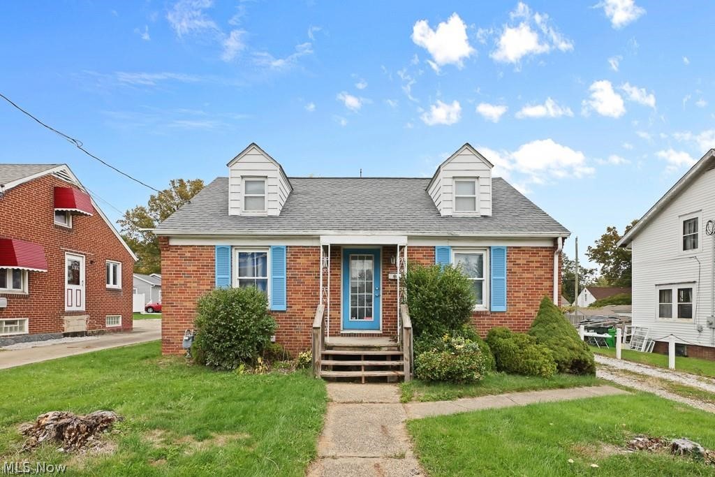 1077 W State Street Property Photo 1