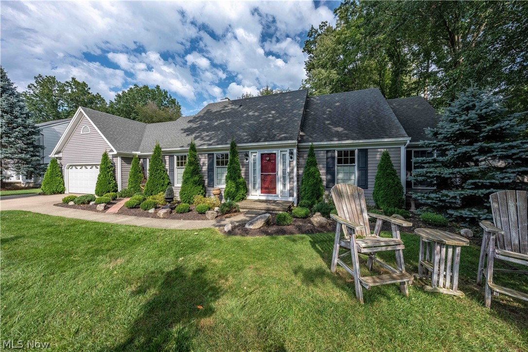 389 Jaycox Road Property Photo