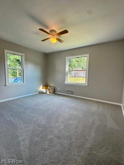 715 E Catawba Avenue Property Photo 8