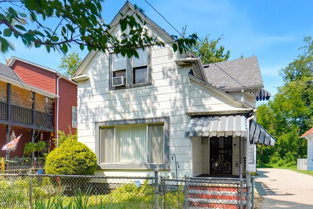 7311 Montgomery Avenue