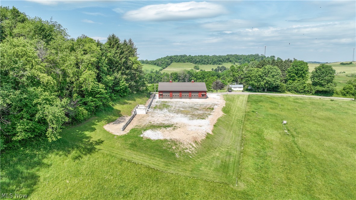 42547 Belmont Centerville Road Property Photo 3