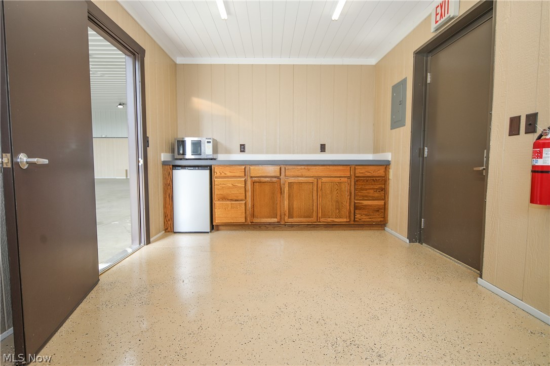42547 Belmont Centerville Road Property Photo 11