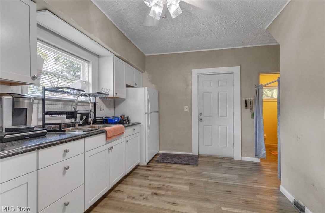 450 Lucy Street Property Photo 9