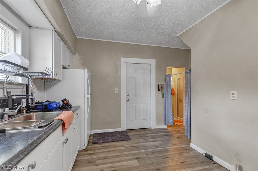 450 Lucy Street Property Photo 10