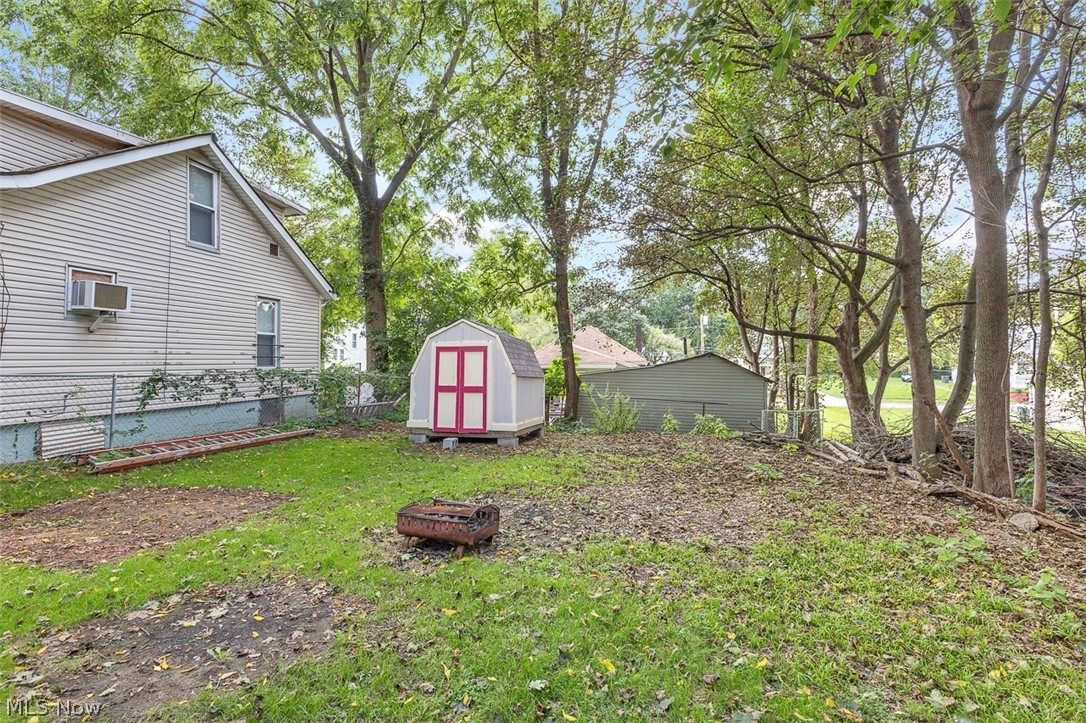450 Lucy Street Property Photo 29