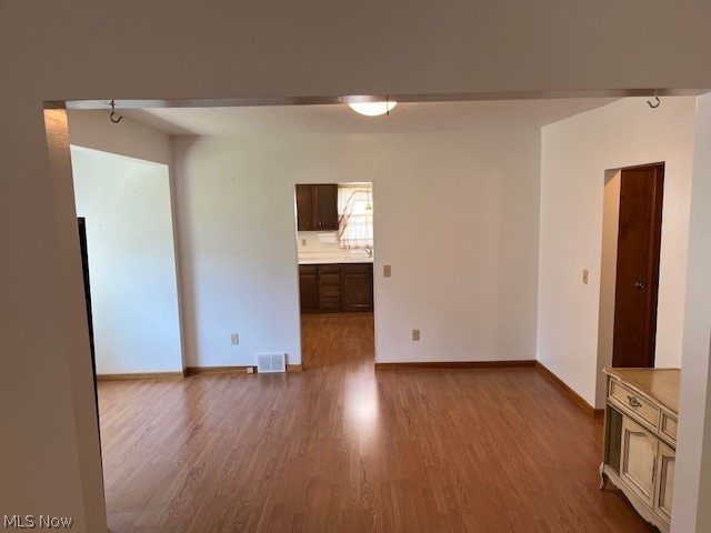 313 Schneider Street Property Photo 9