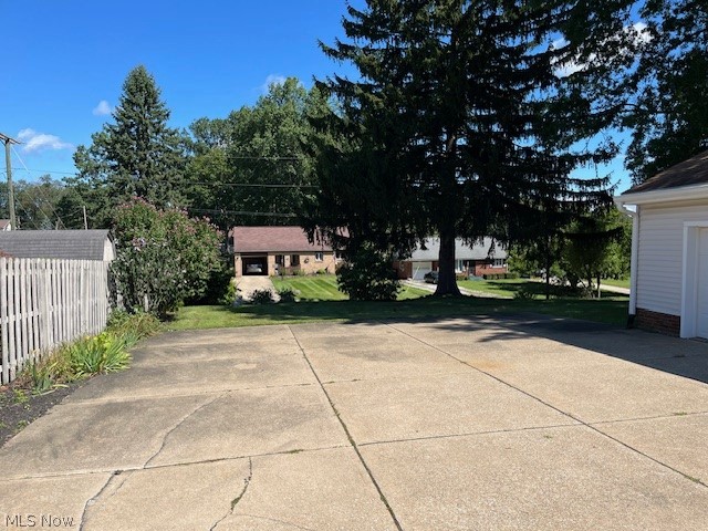 313 Schneider Street Property Photo 35