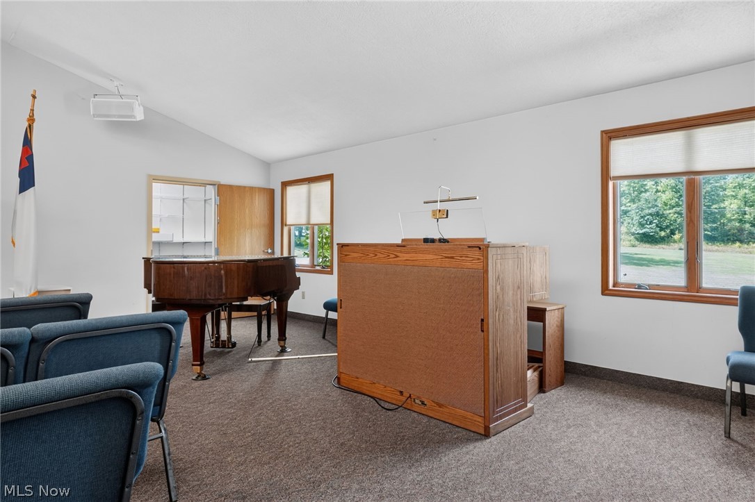 224 Garford Road Property Photo 32