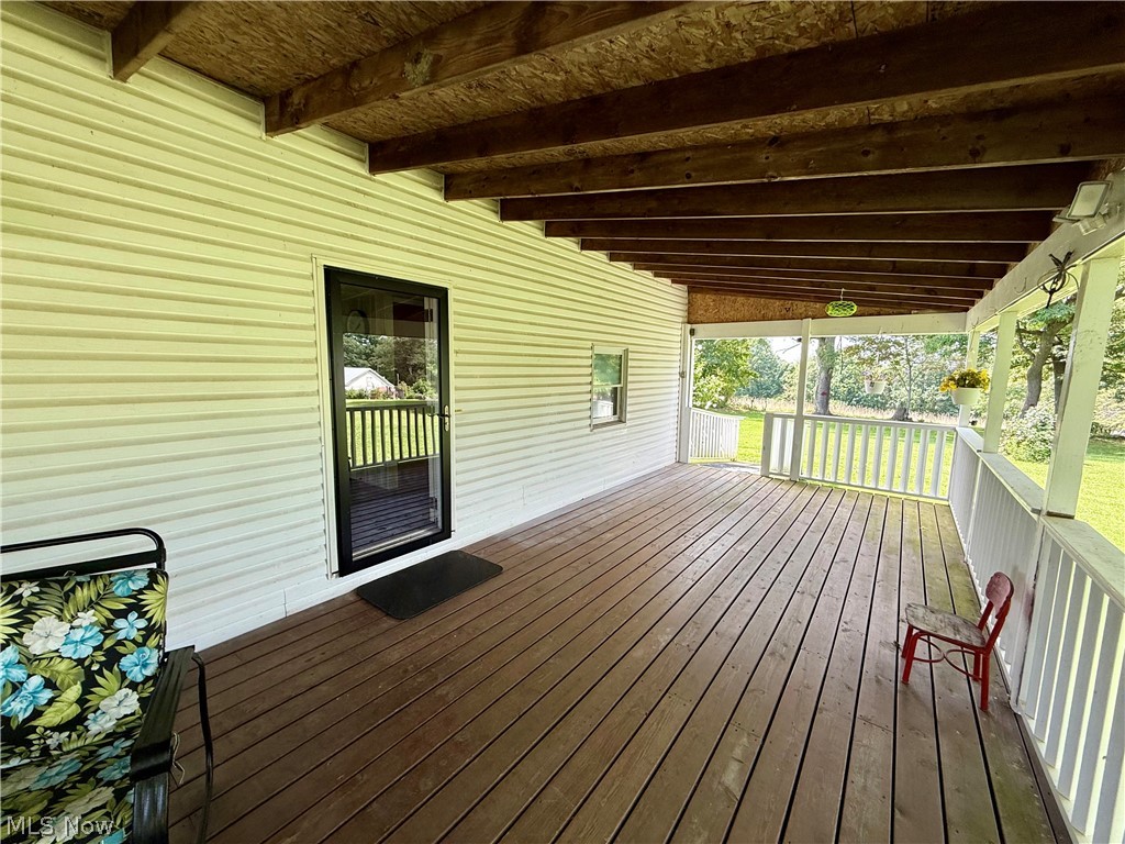 7176 Pearl Road Se Property Photo 5