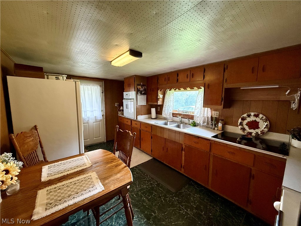 7176 Pearl Road Se Property Photo 11