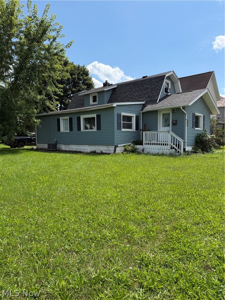 427 4th Street Nw Property Photo 1
