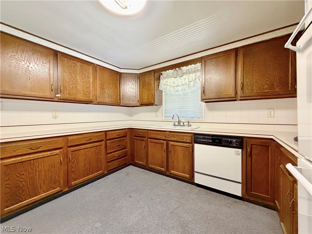 2505 40th Street Property Photo 7