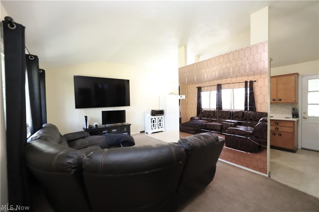 6340 Smith Road Property Photo 2