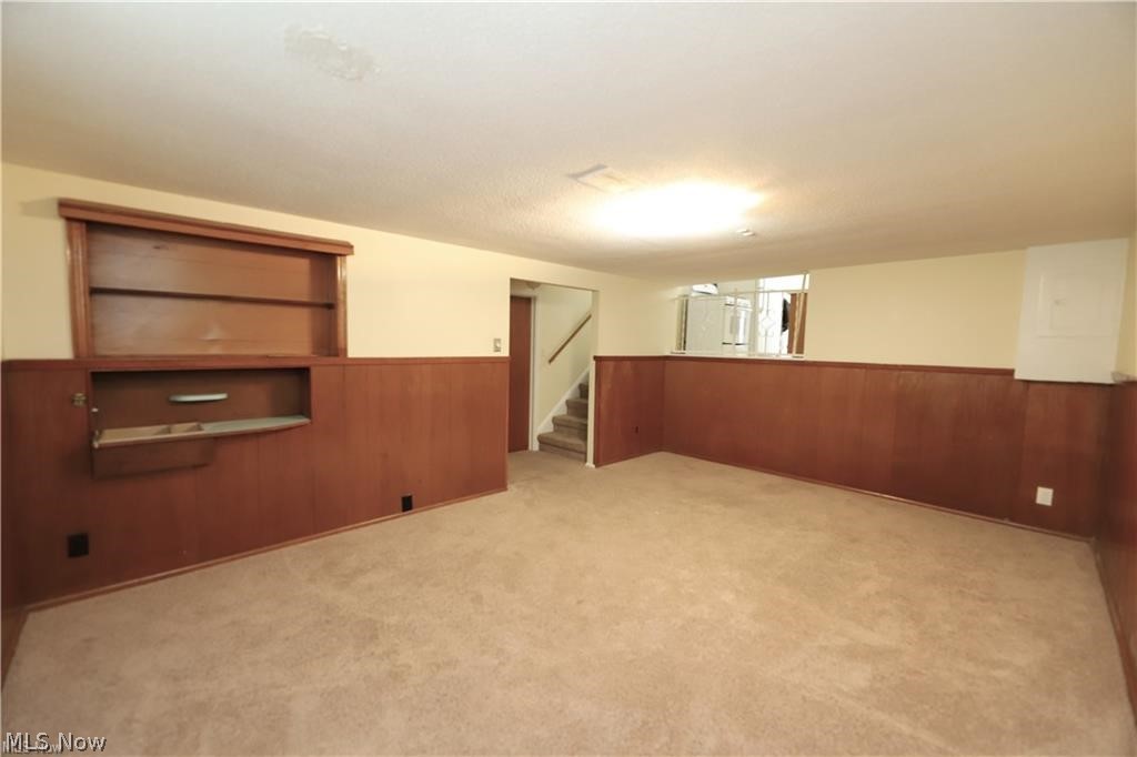 6340 Smith Road Property Photo 8