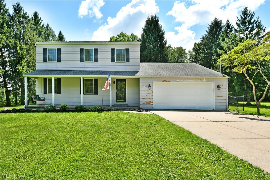 3225 Hewitt Gifford Road Property Photo 1