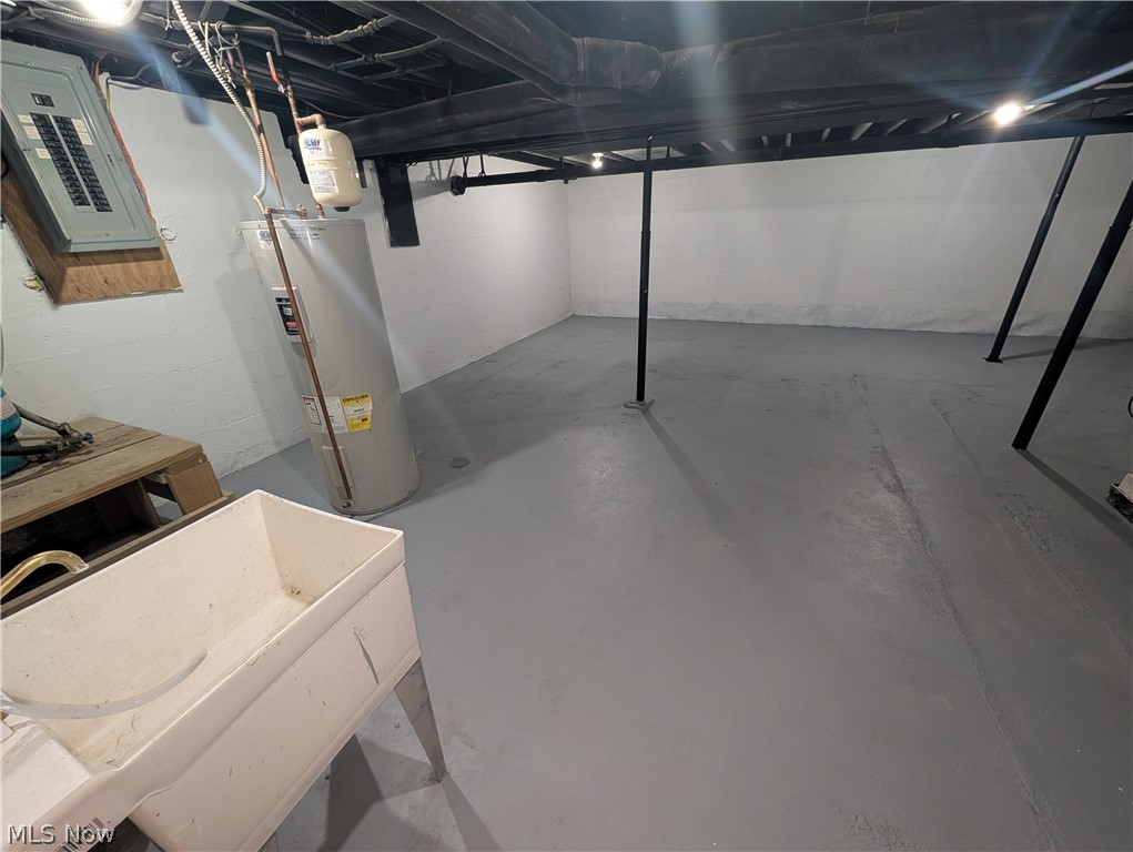 1739 E Turkeyfoot Lake Road Property Photo 26