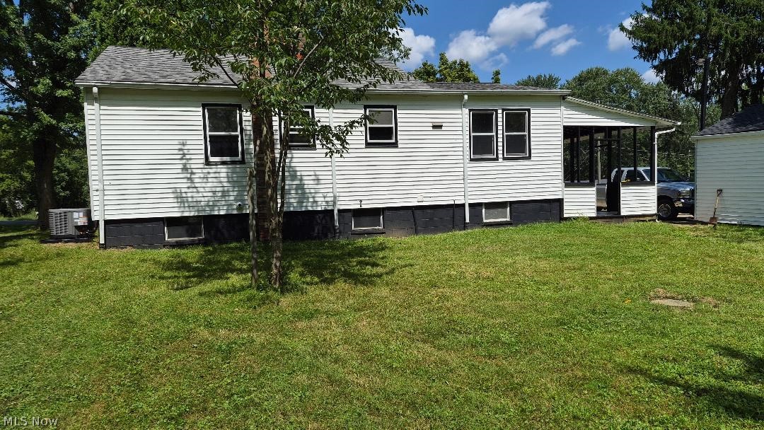 3962 Swain Drive Property Photo 2