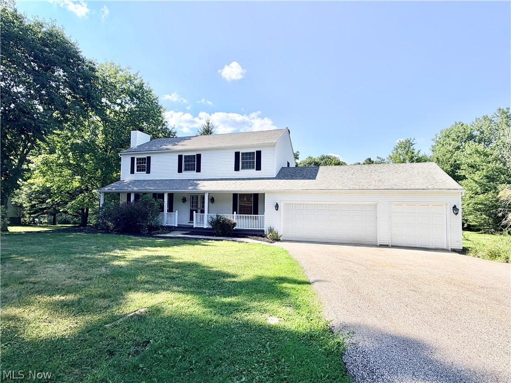 17610 Creekside Drive Property Photo 1