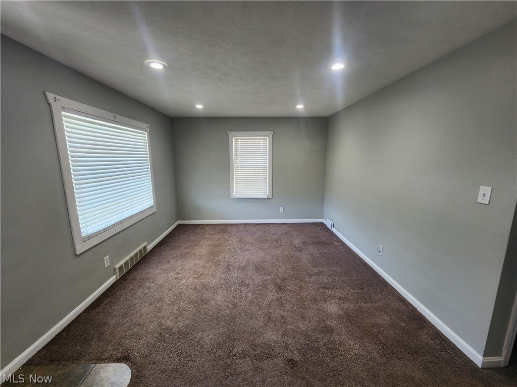 1414 Douglas Avenue Property Photo 3