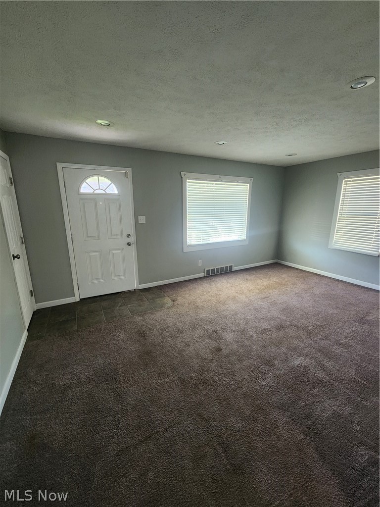 1414 Douglas Avenue Property Photo 5