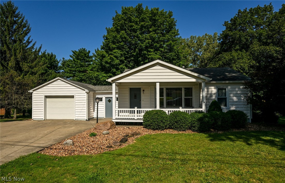 105 Grove Street Property Photo 1
