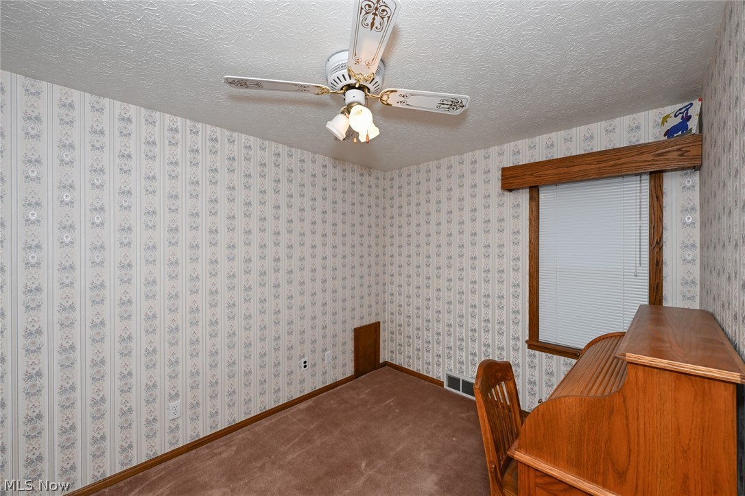 105 Grove Street Property Photo 11
