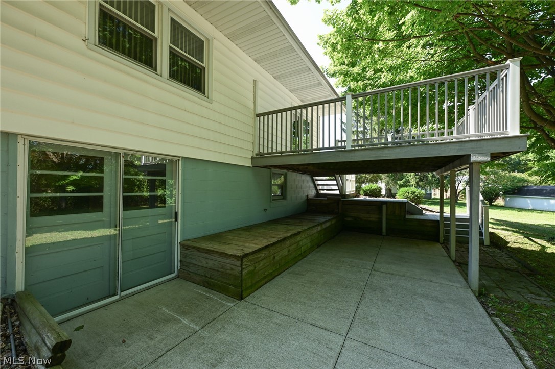 105 Grove Street Property Photo 19