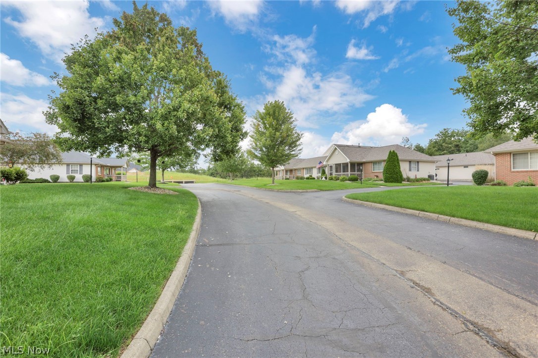 4305 E Strattford Circle E Property Photo 25