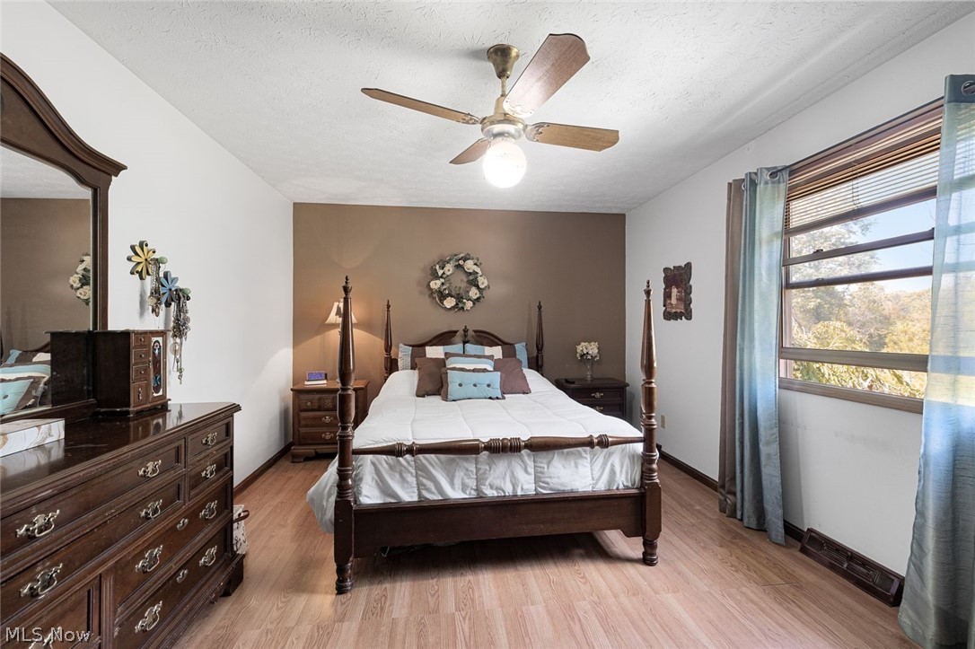 4512 Stary Drive Property Photo 17