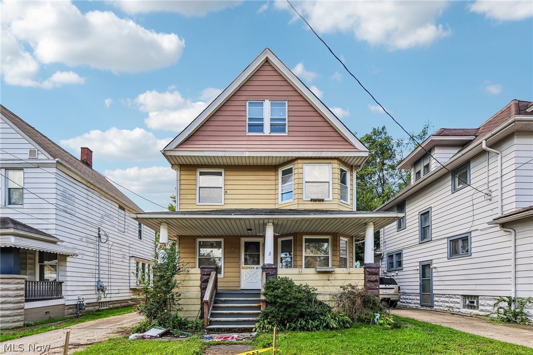 7004 Lansing Avenue Property Photo