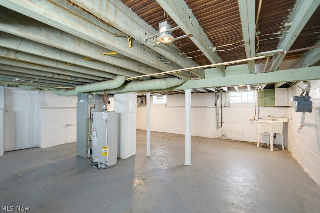 20740 Tracy Avenue Property Photo 19
