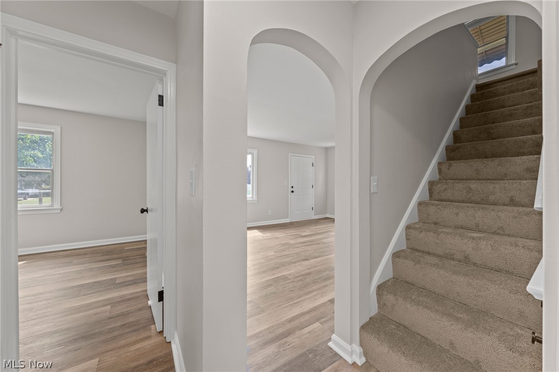 539 Figueroa Place Se Property Photo 16
