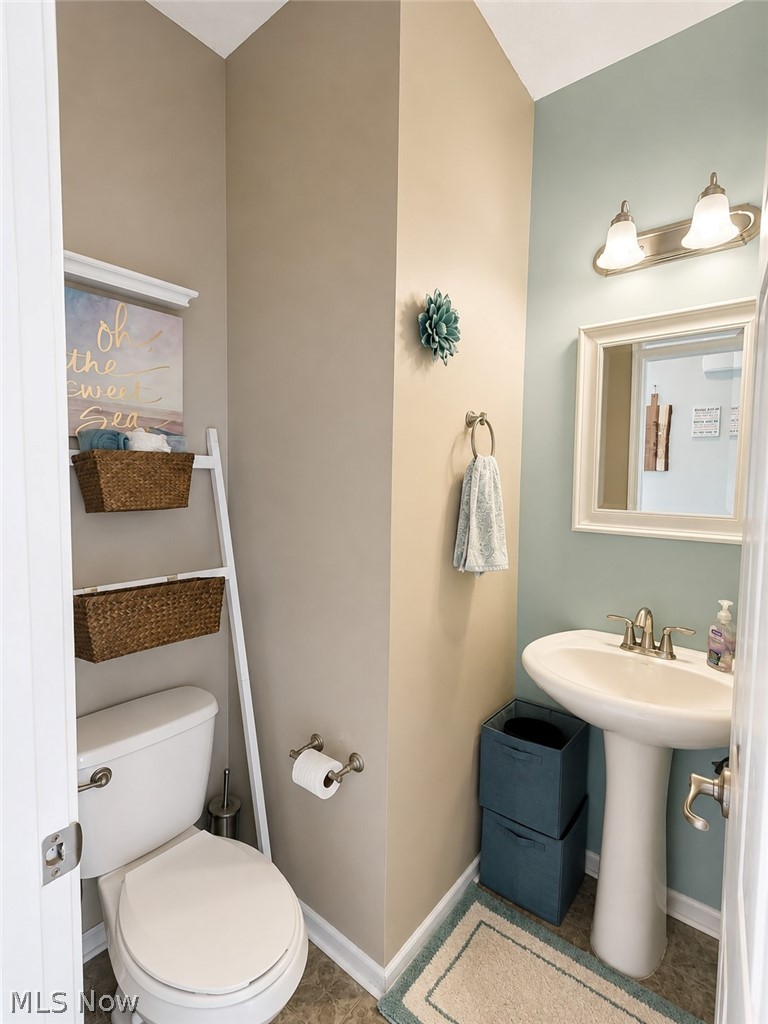 10065 Meadow Ridge Drive Property Photo 14