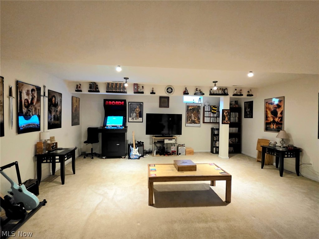 10065 Meadow Ridge Drive Property Photo 15