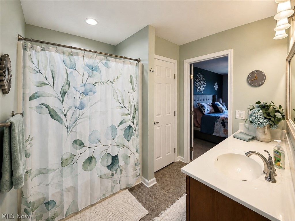 10065 Meadow Ridge Drive Property Photo 27