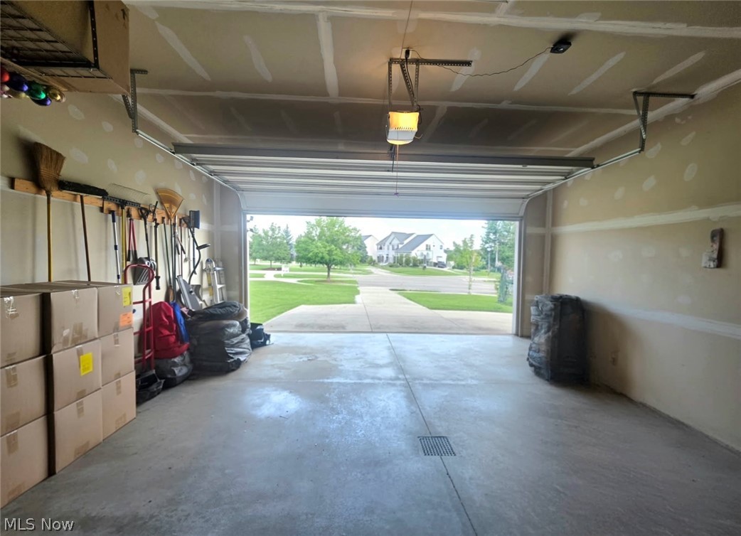 10065 Meadow Ridge Drive Property Photo 44