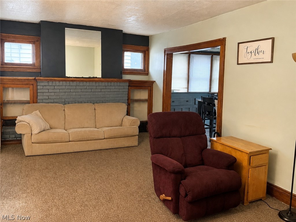 1182 Mount Vernon Avenue Property Photo 3